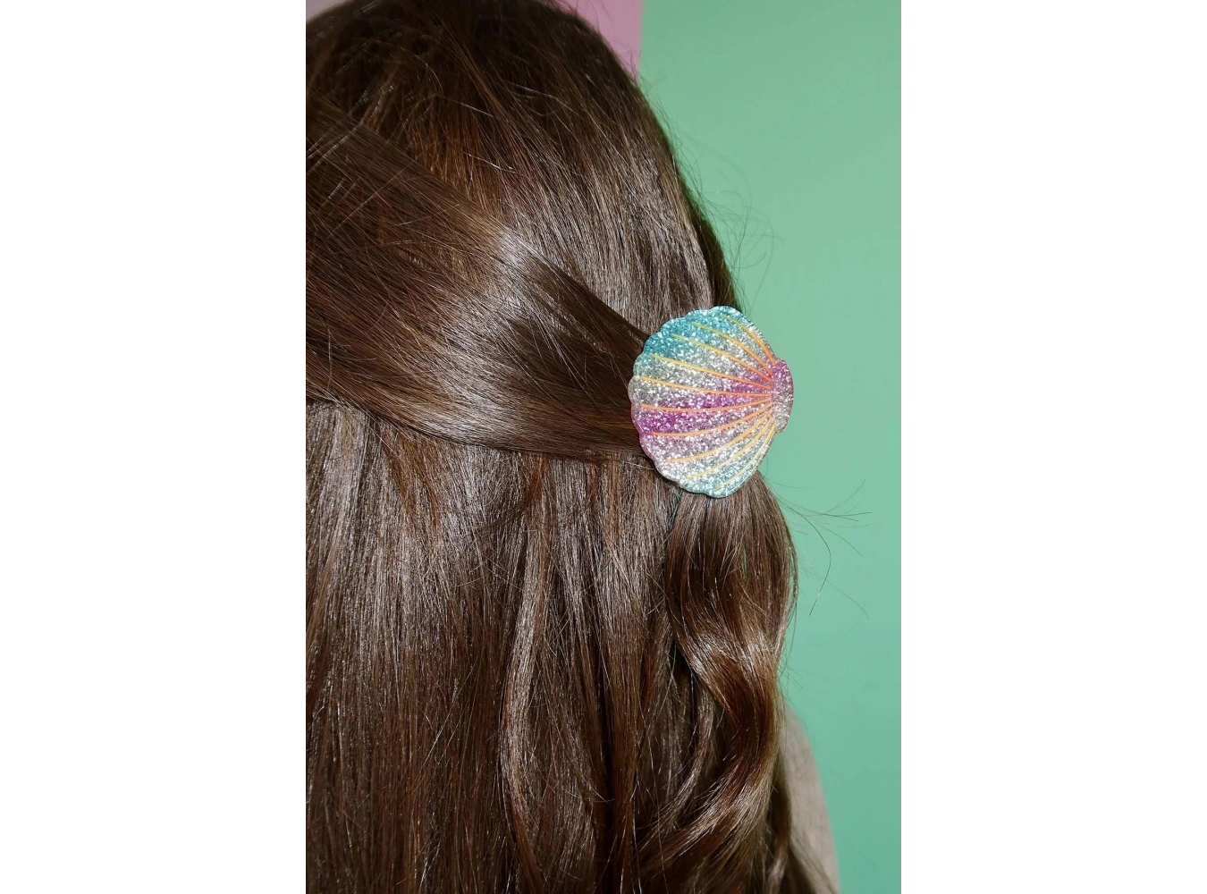 Karışık Renk Deniz Kabuğu Figürlü Sim Detaylı Mandal Toka