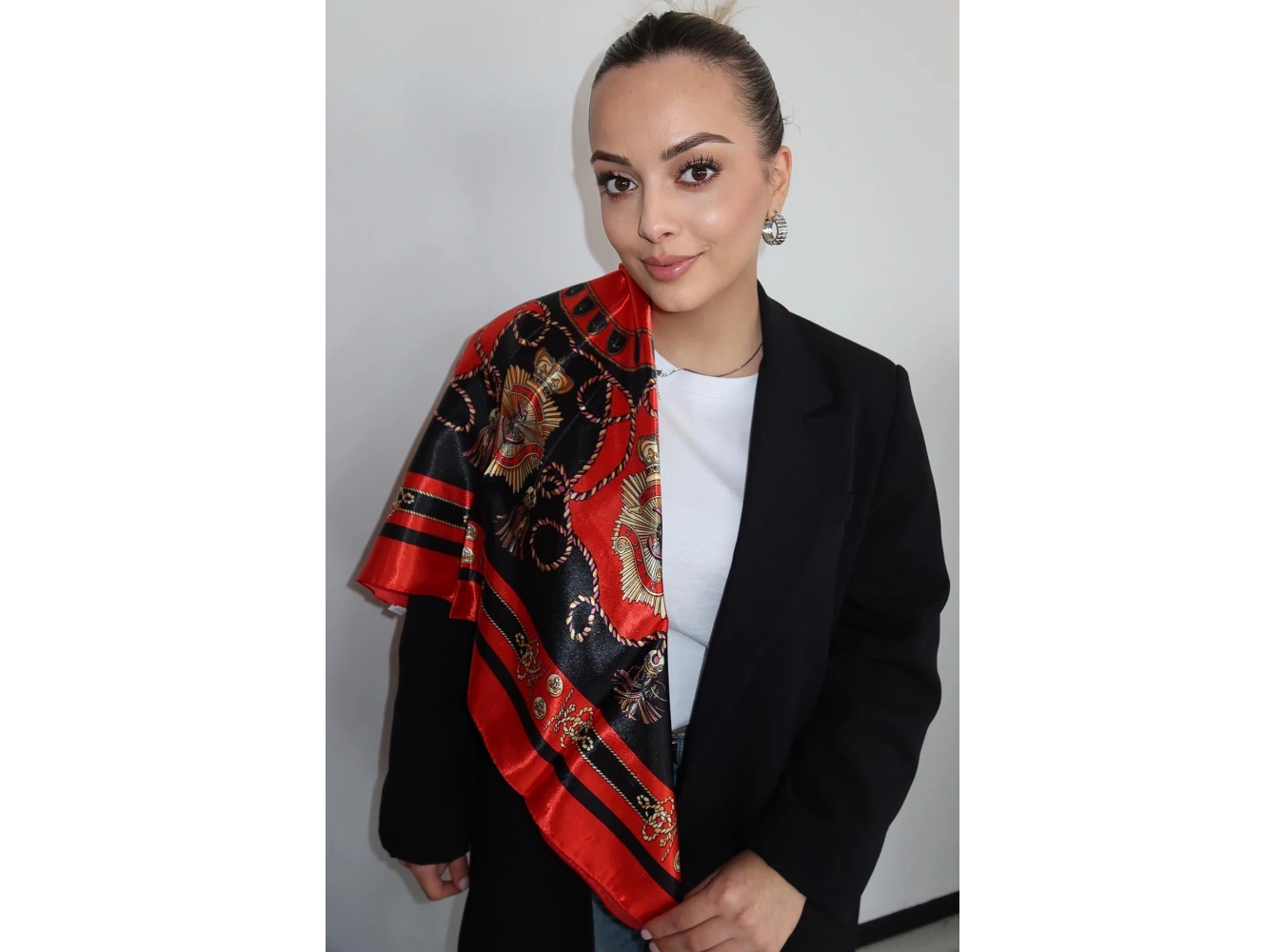 Karışık Renk Desenli Saten Şal