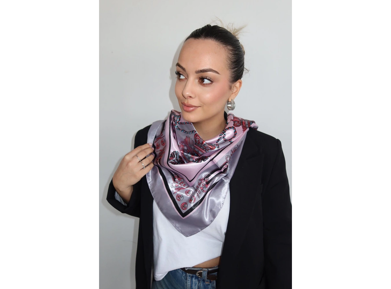 Karışık Renk Desenli Saten Şal