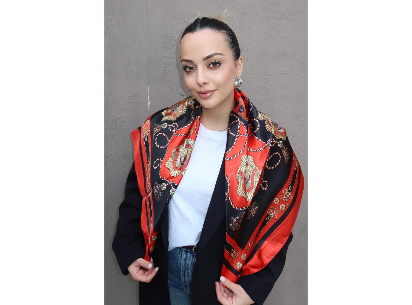 Karışık Renk Desenli Saten Şal