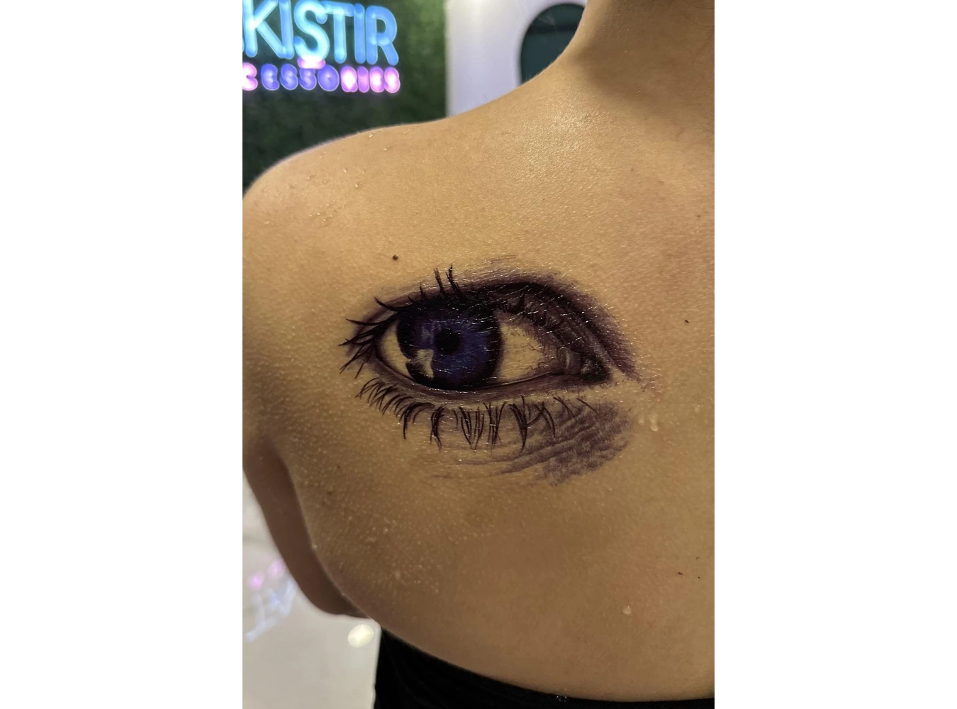 Karışık Renk Göz Figürlü Geçici Dövme Tattoo