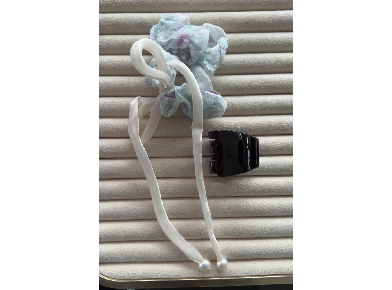 Karışık Renk İnci Detaylı Mandal/Simit Toka