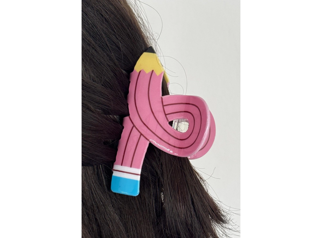 Karışık Renk Kalem Figürlü Kemik Mandal Toka