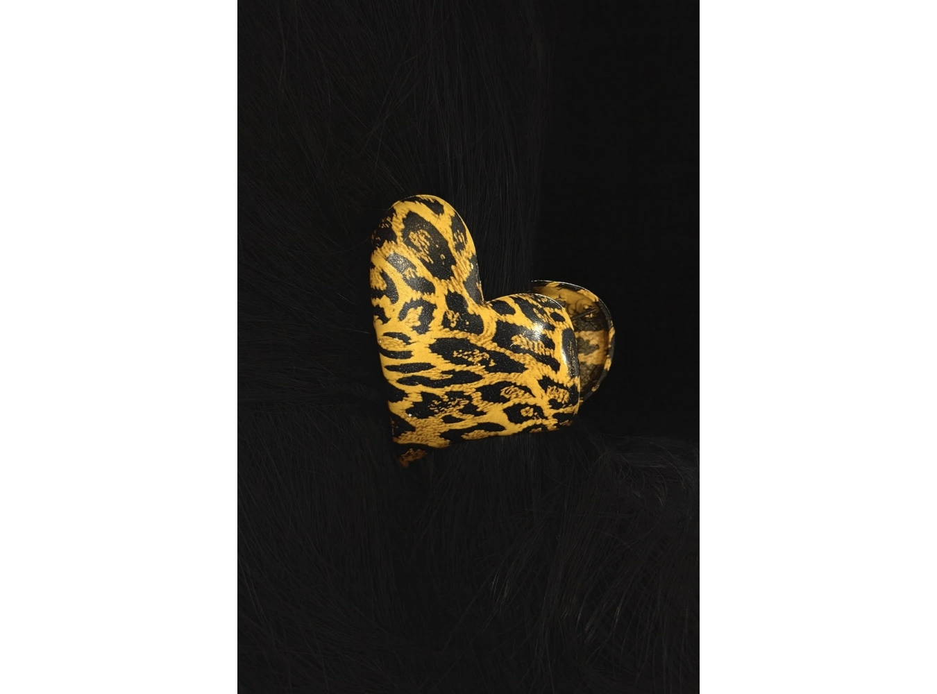 Karışık Renk Kalp Figürlü Leopar Desenli Metal Mandal Toka