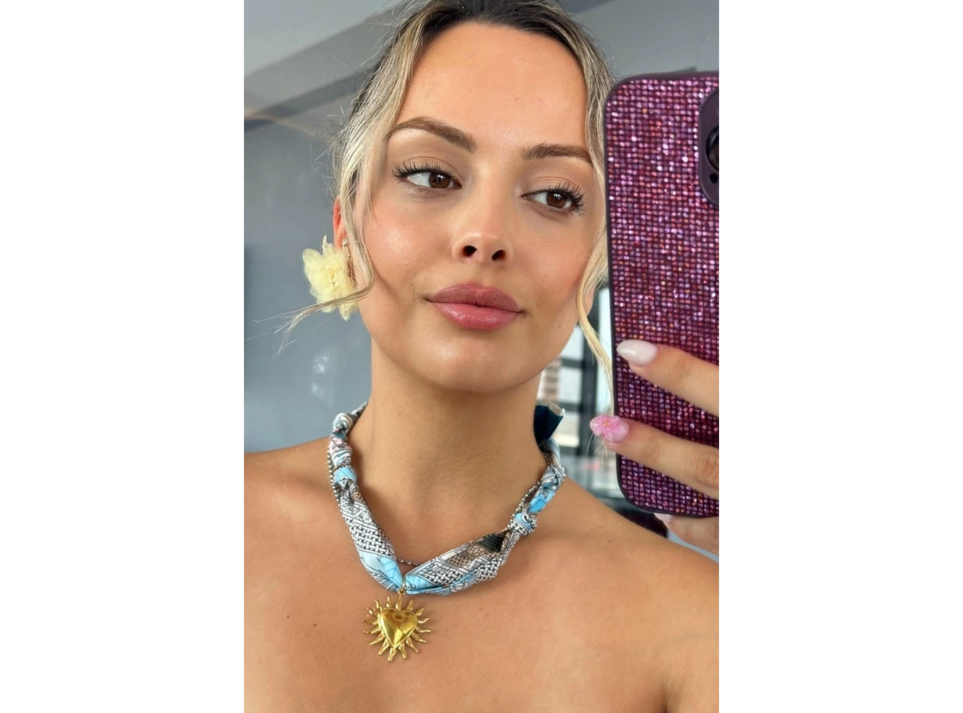 Karışık Renk Kalp Figürlü Tasarım Çelik Kolye