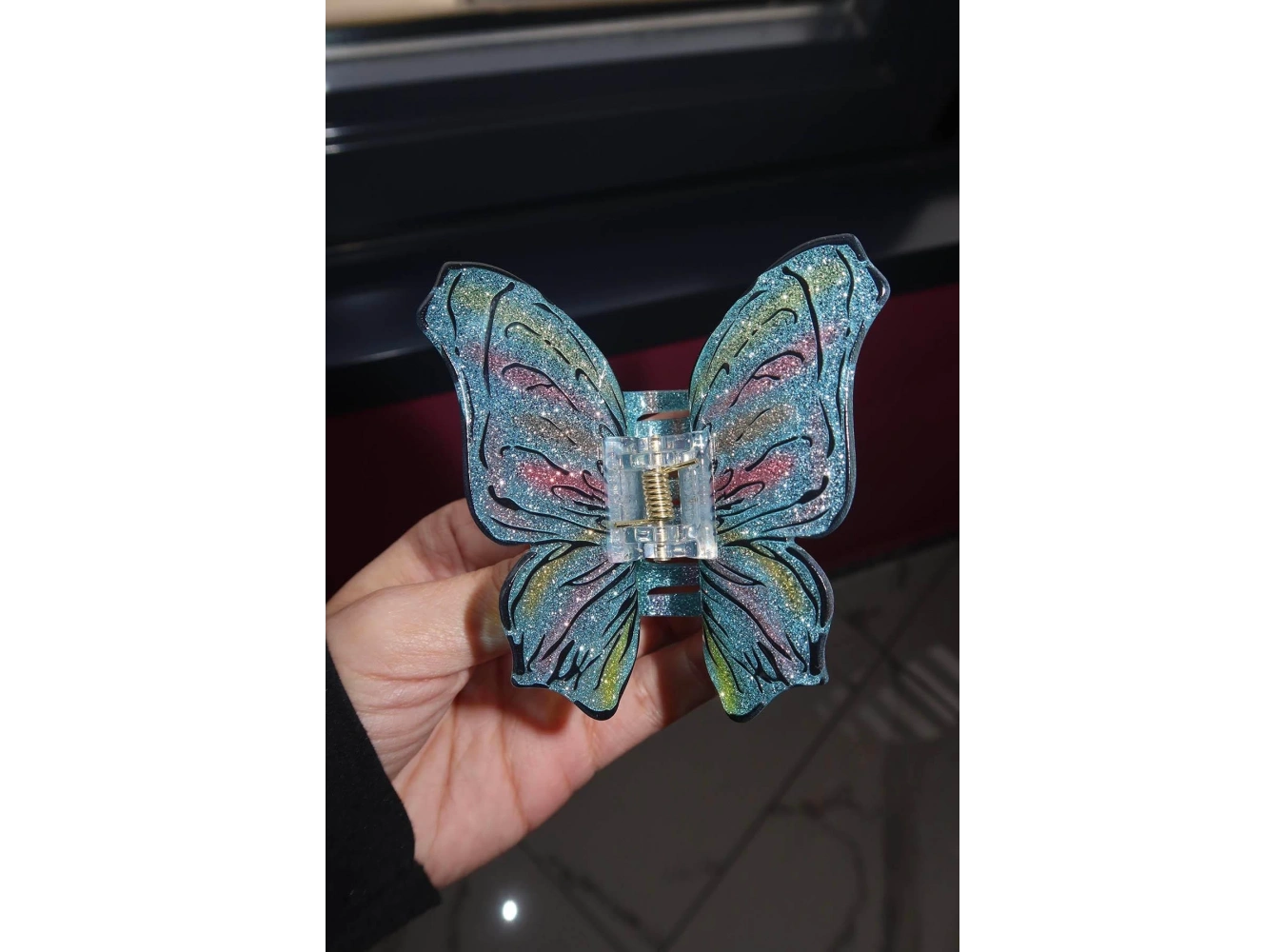 Karışık Renk Kelebek Figürlü Sim Detaylı Kemik Mandal Toka