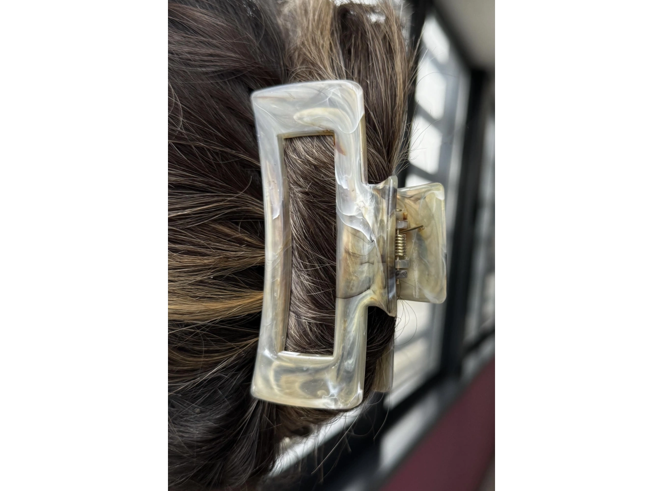 Karışık Renk Kemik Mandal Toka