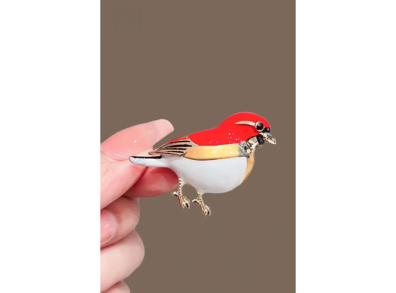 Karışık Renk Kuş Figürlü Broş