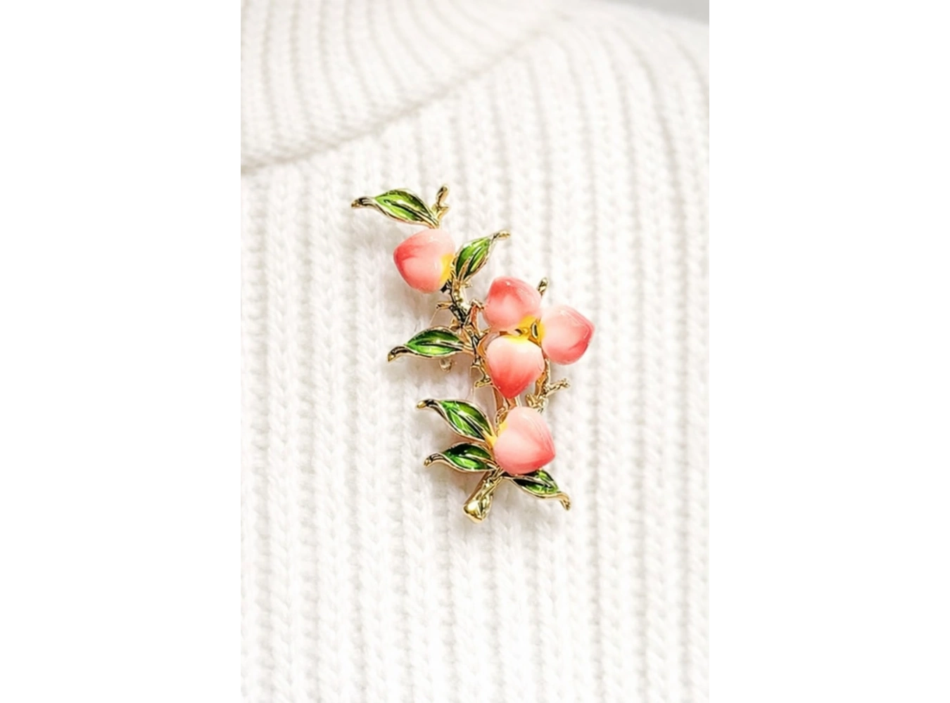 Karışık Renk Meyve Figürlü Broş