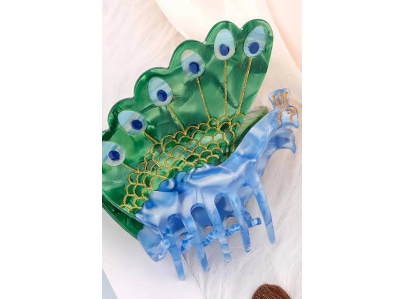 Karışık Renk Tavus Kuşu Figürlü Kemik Mandal Toka