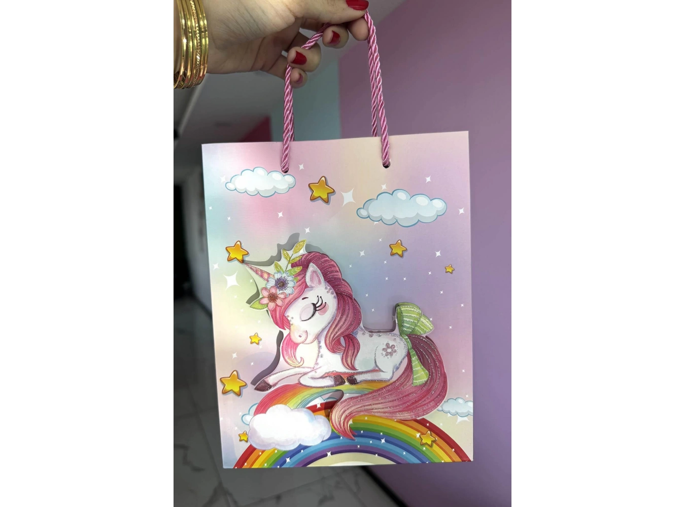 Karışık Renk Unicorn Figürlü 3D Görünümlü Karton Çanta
