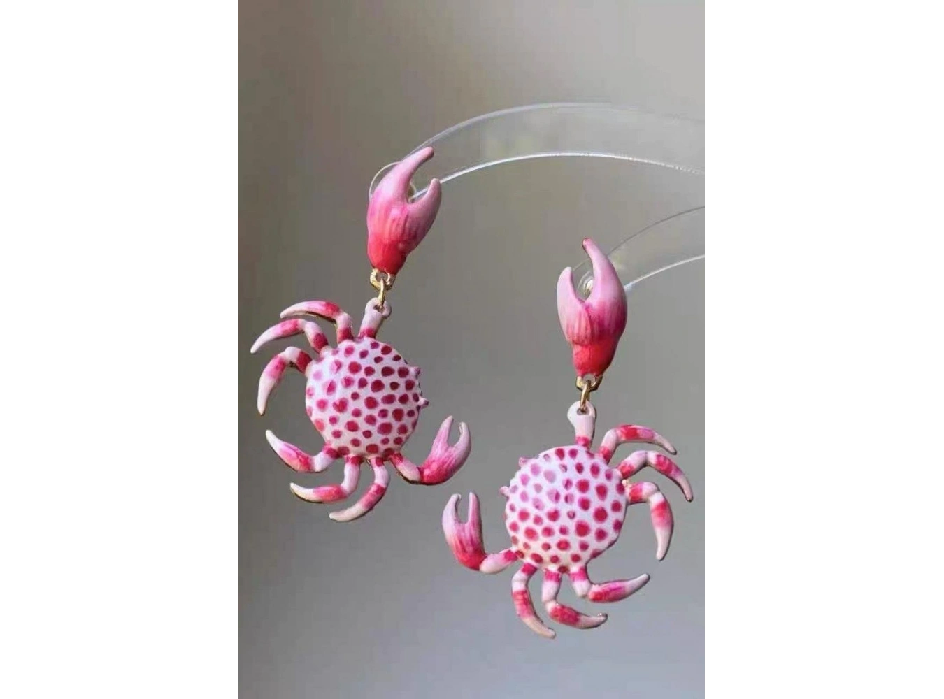 Karışık Renk Yengeç Figürlü Tasarım Küpe(Çift)