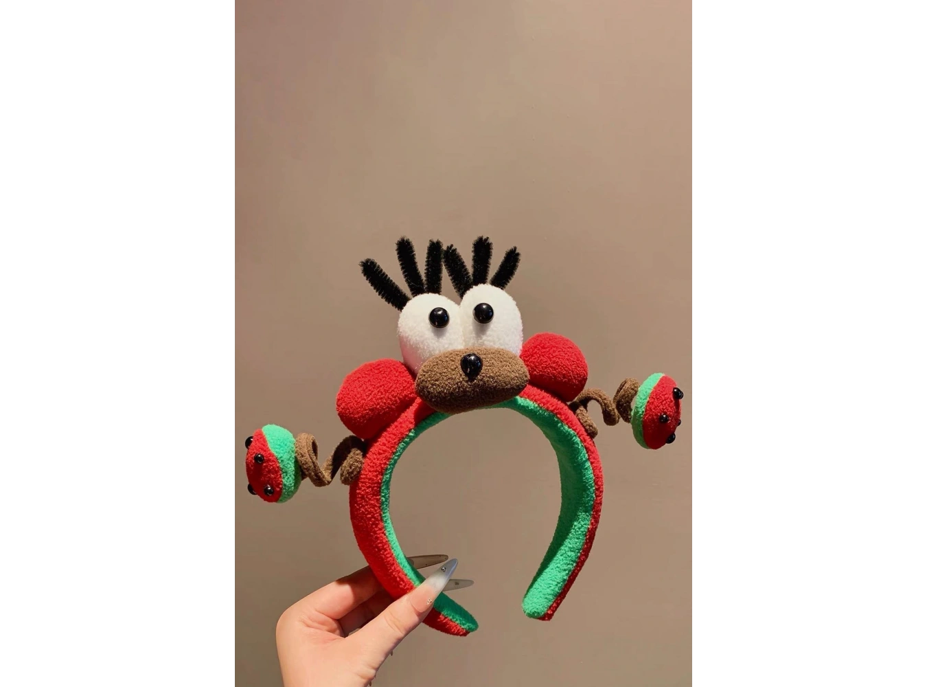 Kırmızı Renk Eğlenceli Peluş Taç