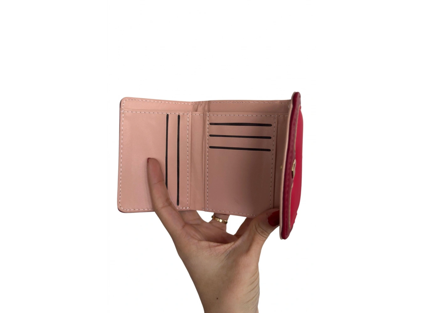 Kırmızı Renk Kalp Detaylı Deri Kadın Cüzdan