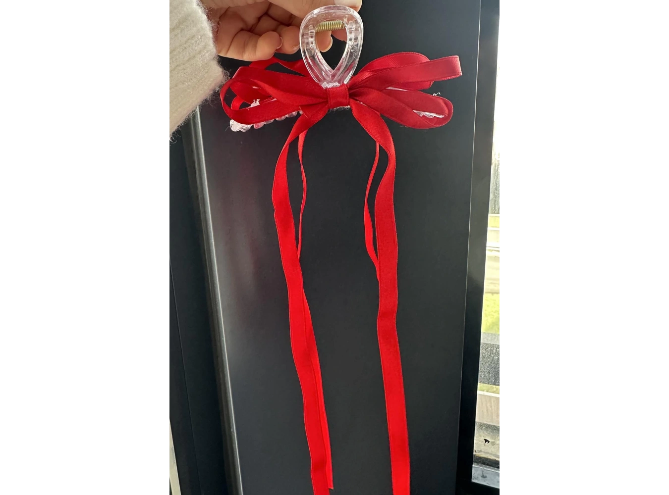 Kırmızı Renk Kurdele Figürlü Mandal Toka