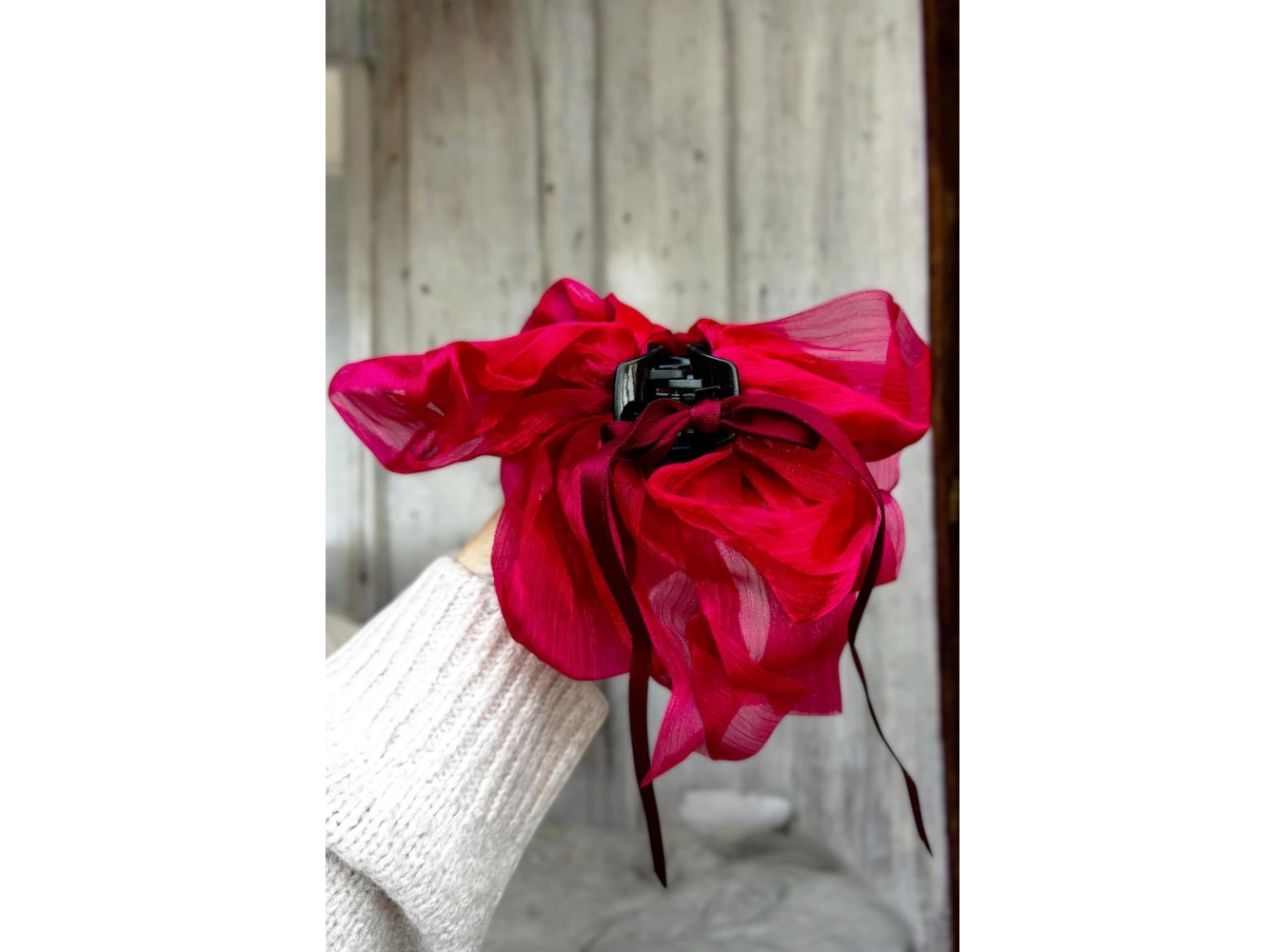 Kırmızı Renk Kurdele Figürlü Mandal Toka