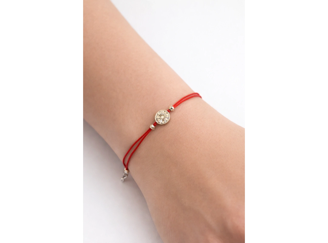 Kırmızı Renk Taşlı İp Detaylı Xuping VİP Bileklik