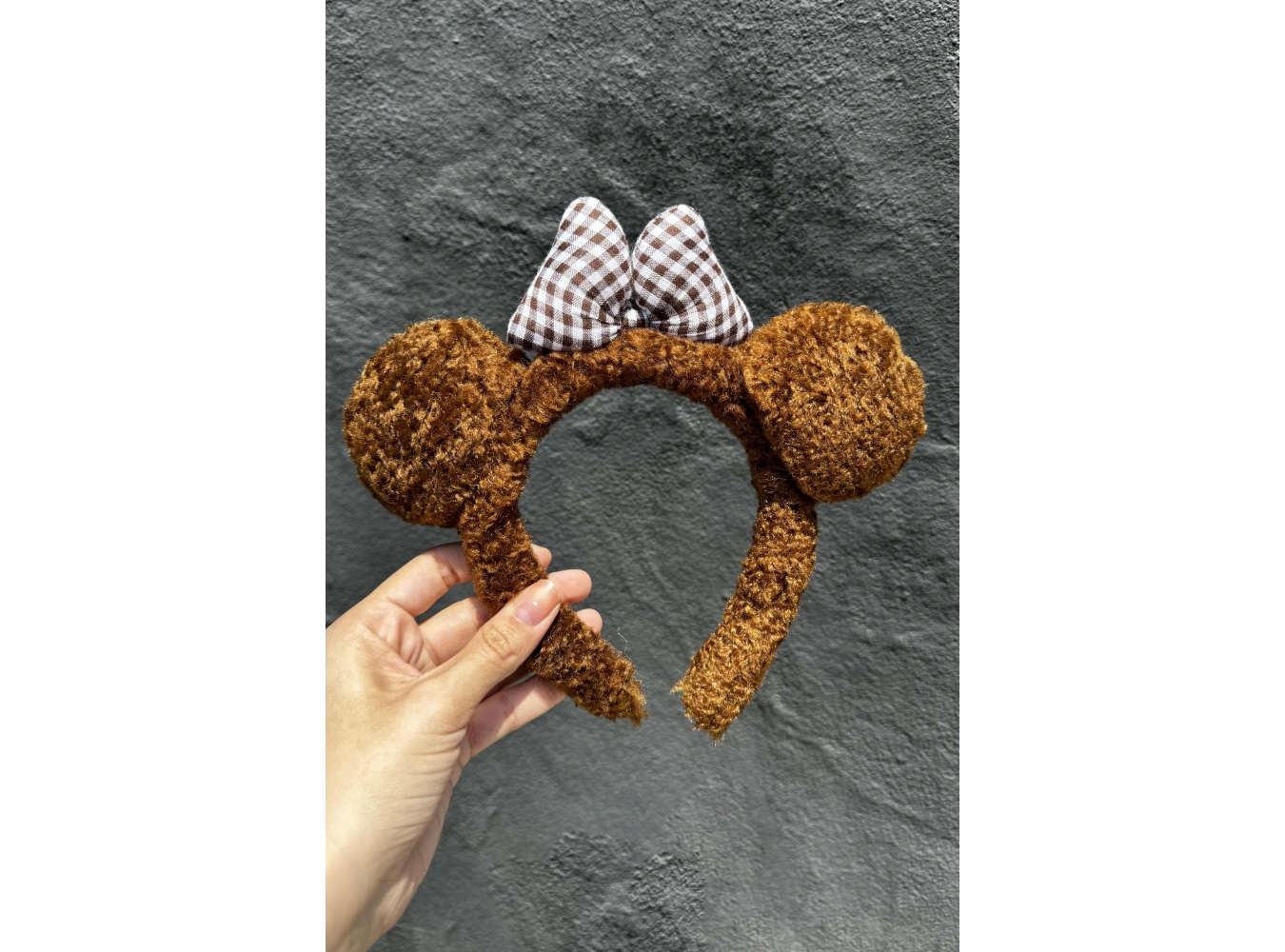 Koyu Kahve Renk Ayıcık Figürlü Kurdele Detaylı Peluş Taç