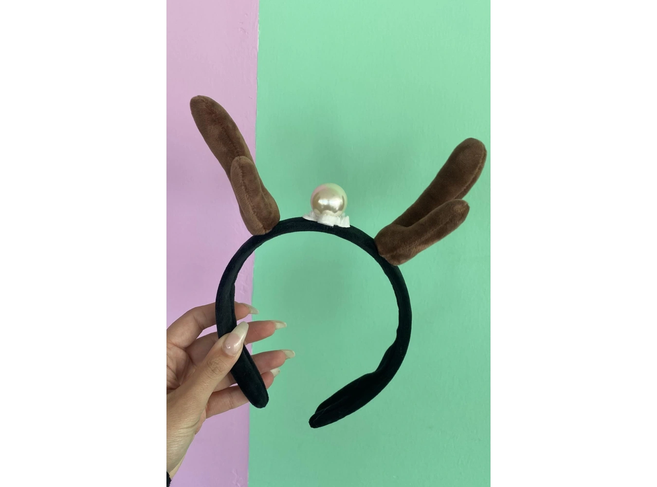 Koyu Kahve Renk Geyik Boynuzu Figürlü İnci Detaylı Taç