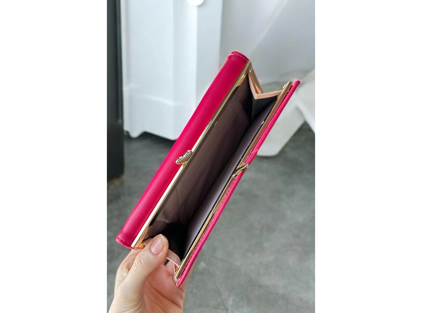 Koyu Pembe Renk Kalp Detaylı Kadın Cüzdan