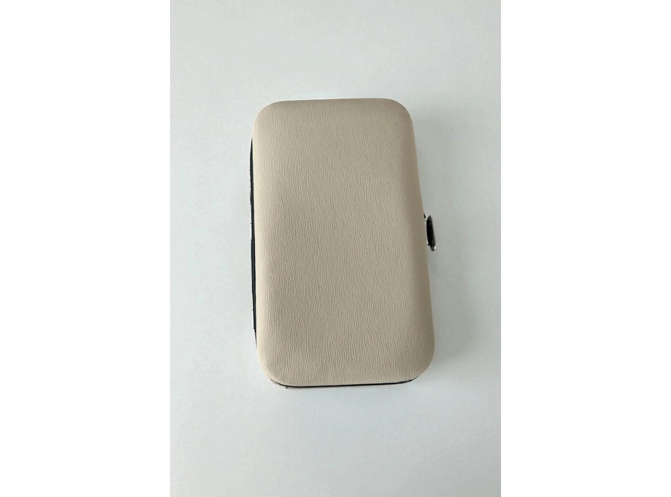 Krem Renk 7 Parça Manikür/ Pedikür Kutulu Törpü Set