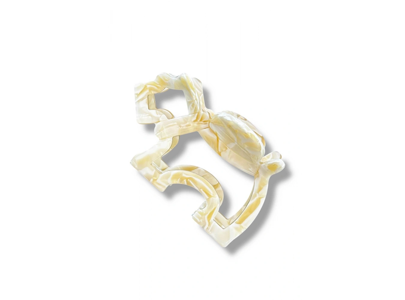 Krem Renk Agatha Köpek Figürlü Kemik Mandal Toka