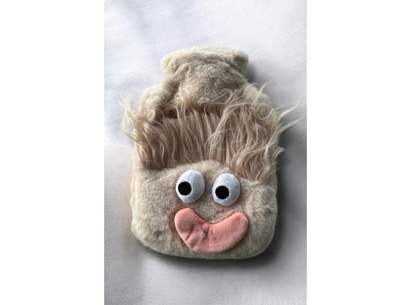 Krem Renk Canavar Figürlü Peluş Sıcak Su Torbası