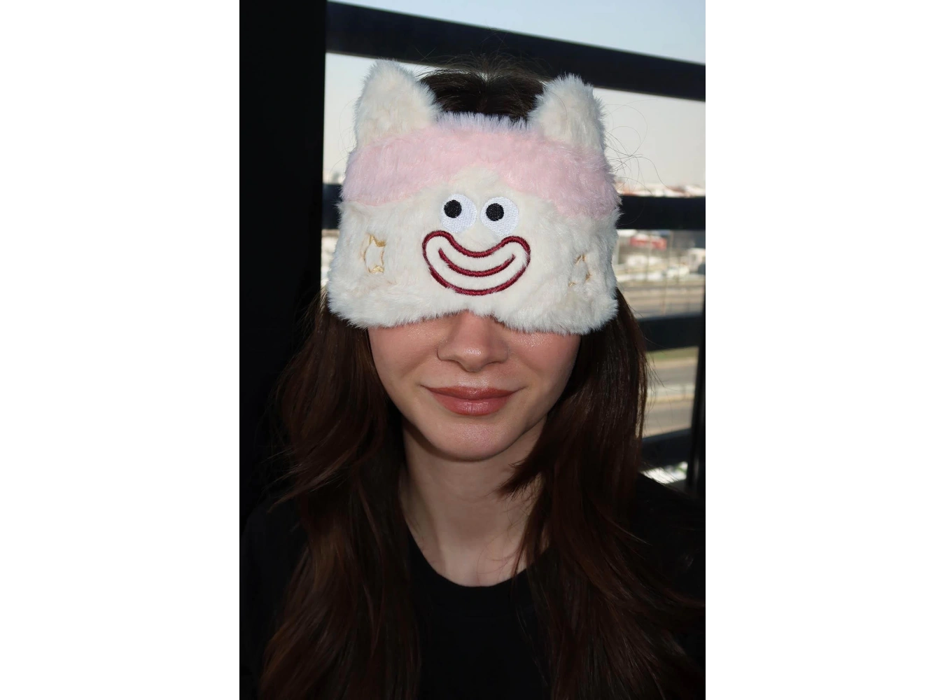 Krem Renk Canavar Figürlü Uyku Bandı