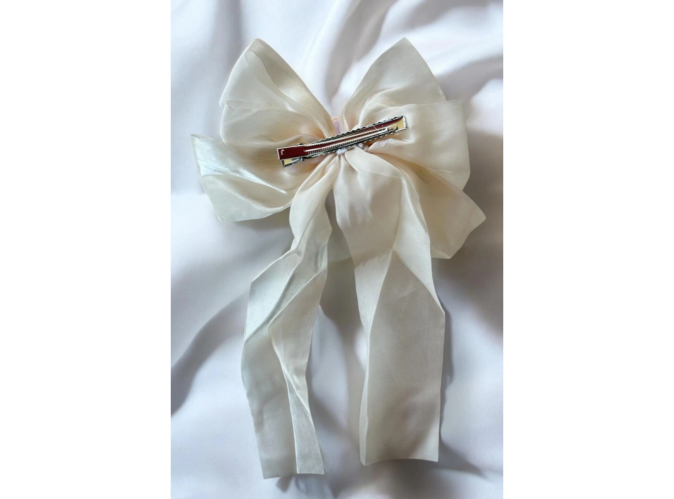 Krem Renk Gül Figürlü Kurdele Pens Toka