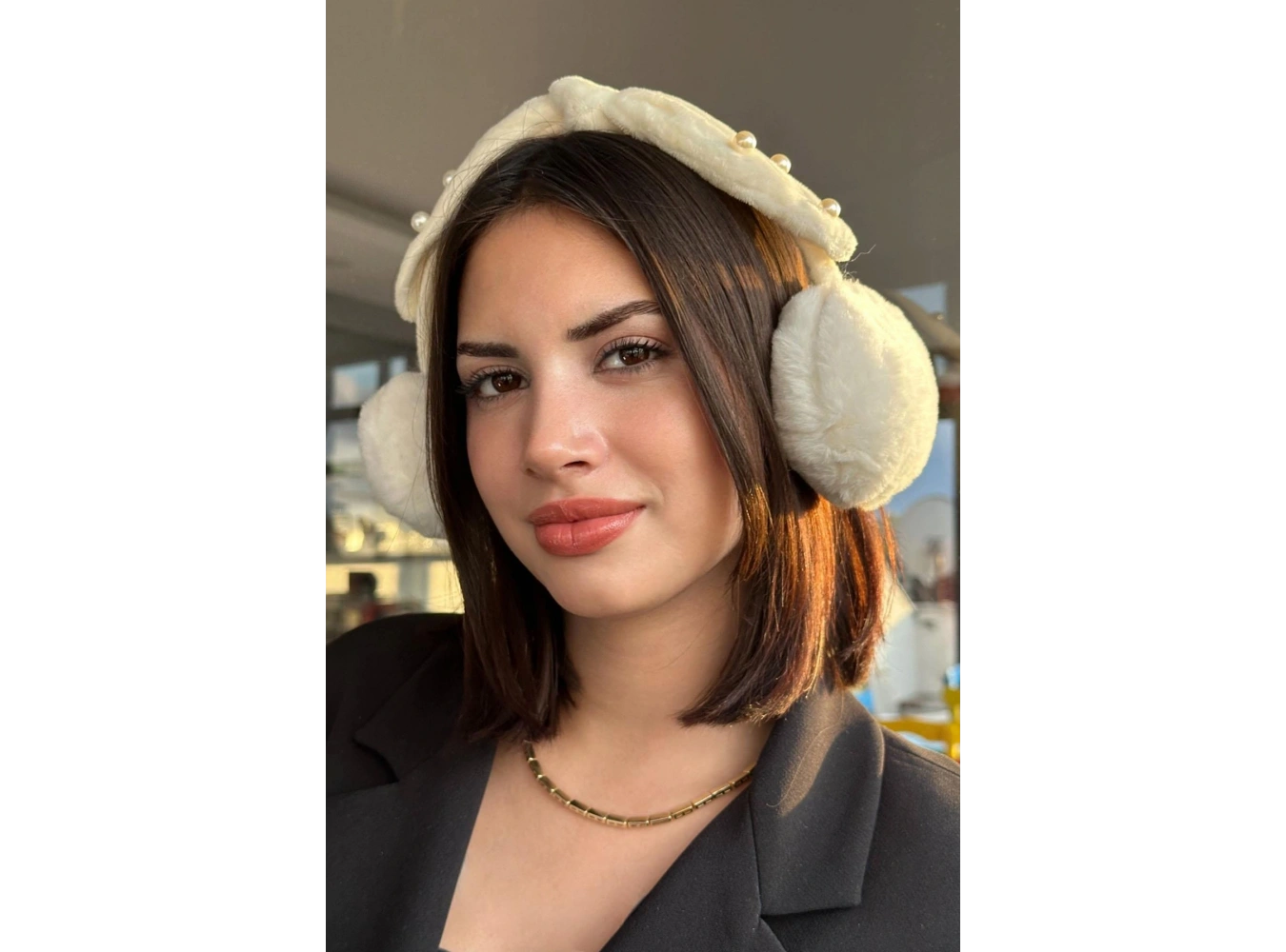 Krem Renk İnci Detaylı Kulaklı Çocuk Peluş Kulaklık