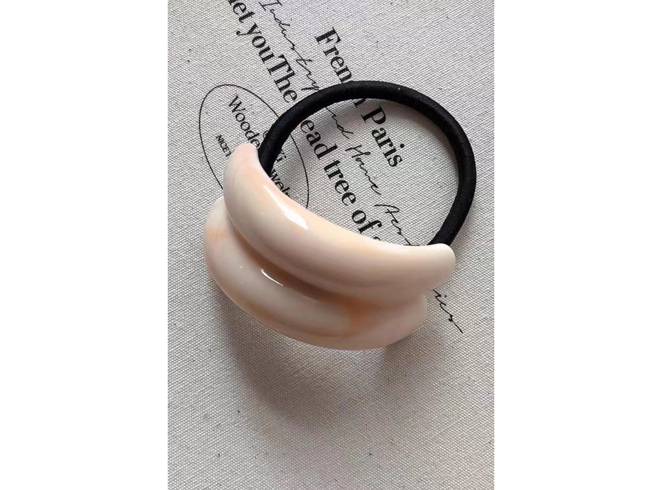 Krem Renk Kemik Lastik Toka