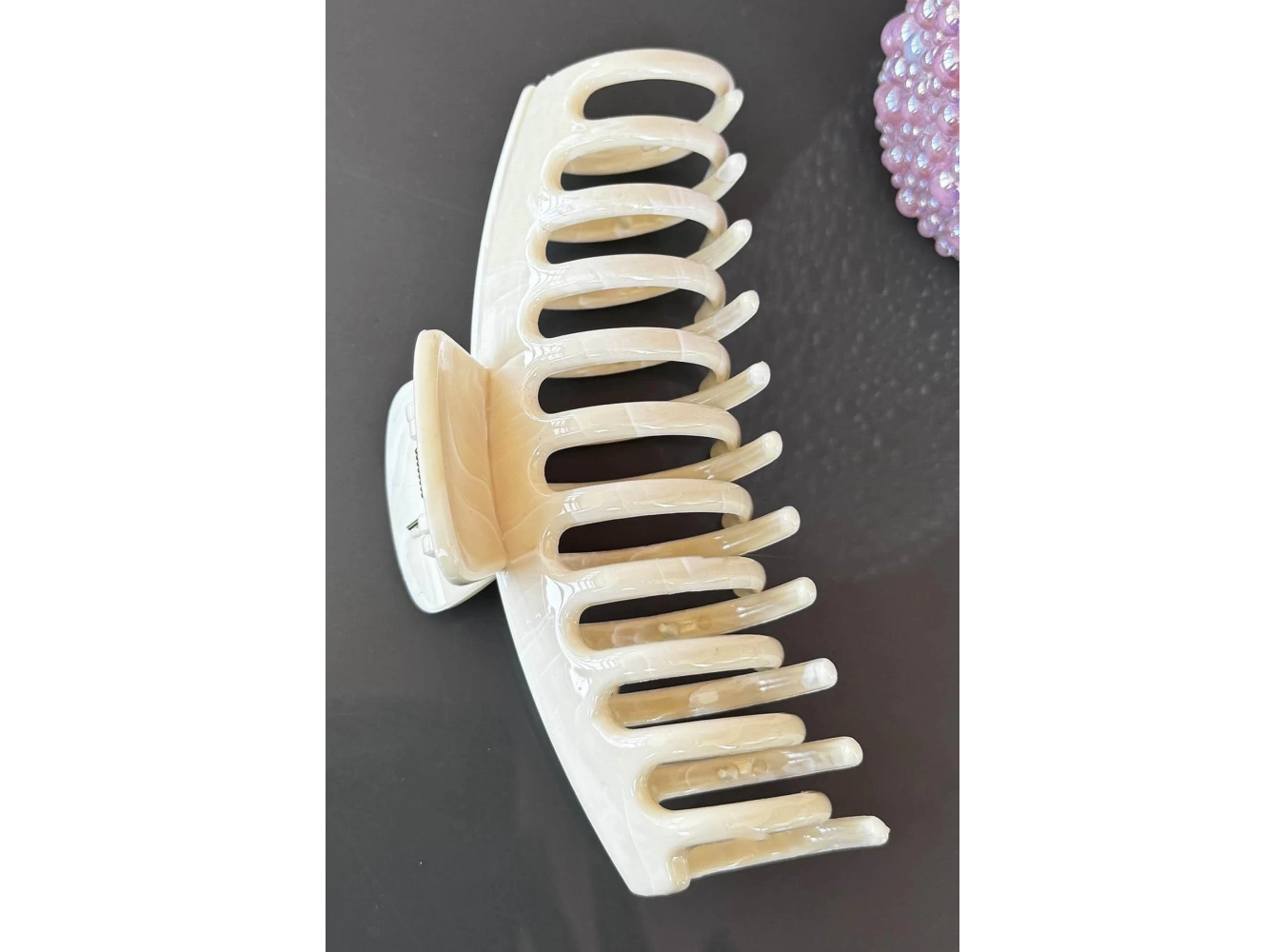 Krem Renk Kemik Mandal Toka