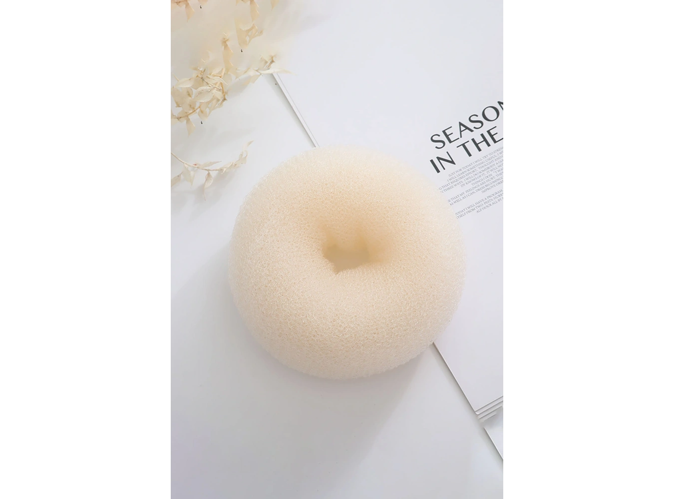 Krem Renk Sünger Topuz Tokası