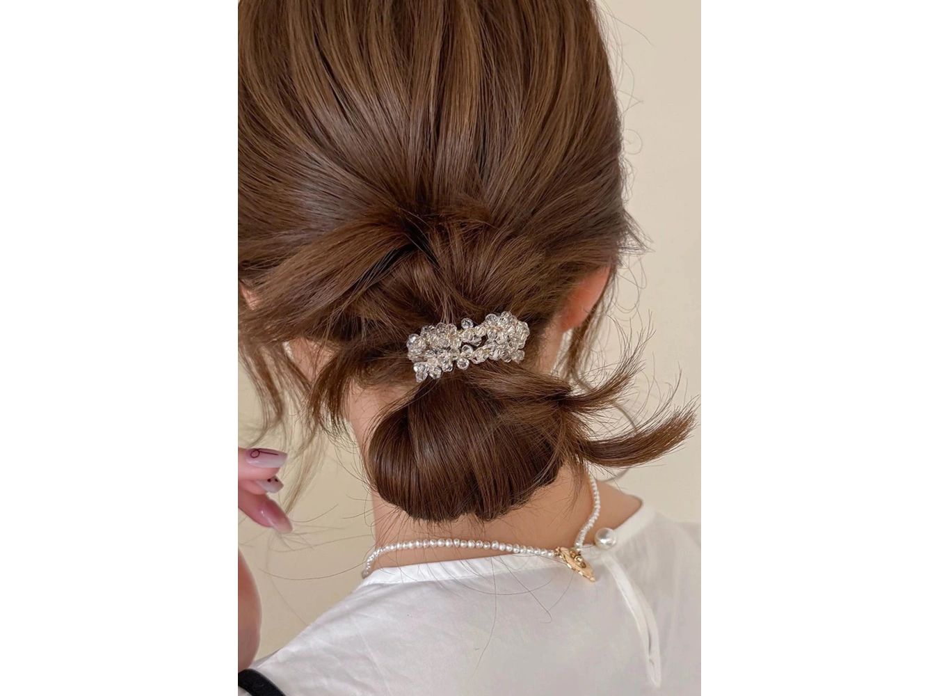 Krem Renk Taşlı Lastik Toka