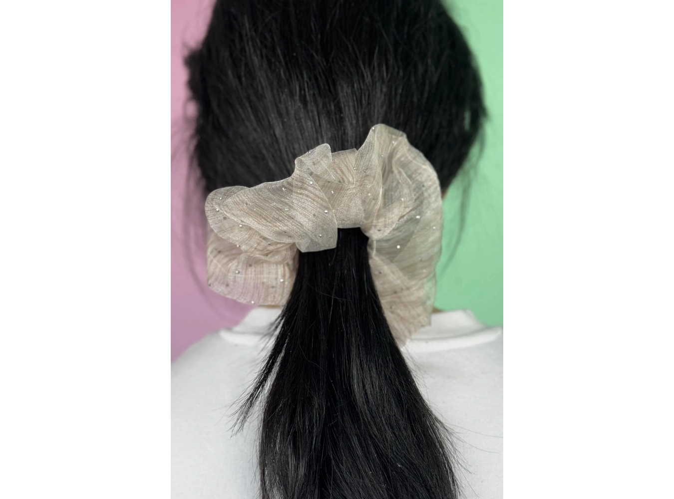 Krem Renk Taşlı Organze Simit Toka