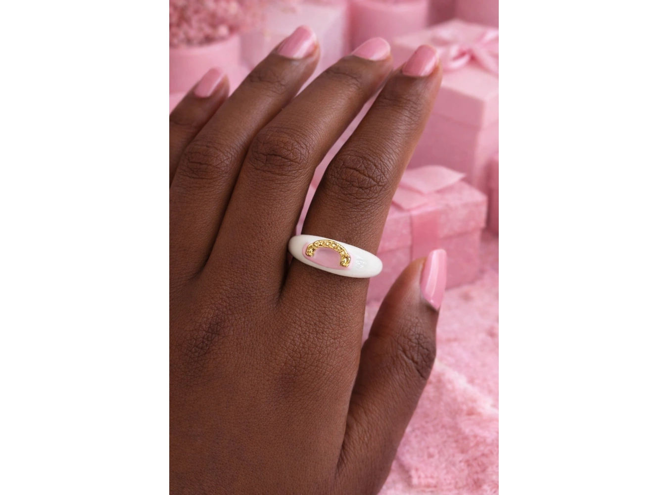 Krem Ve Pembe Renk Zincir Detaylı Ayarlanabilir Yüzük