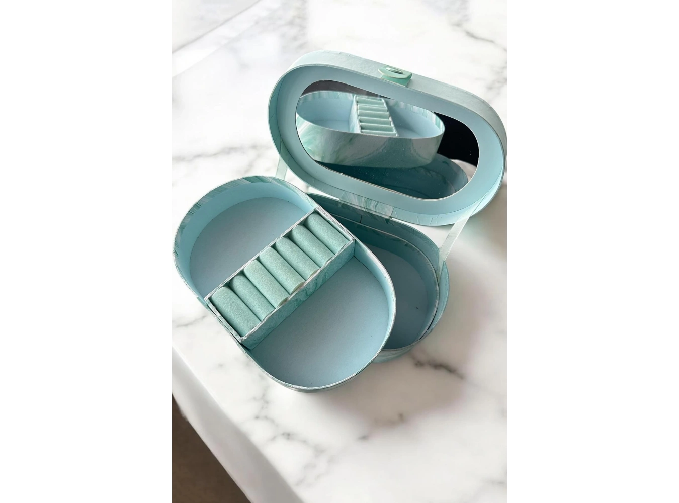 Mavi Renk Ayna Detaylı Takı Organizeri