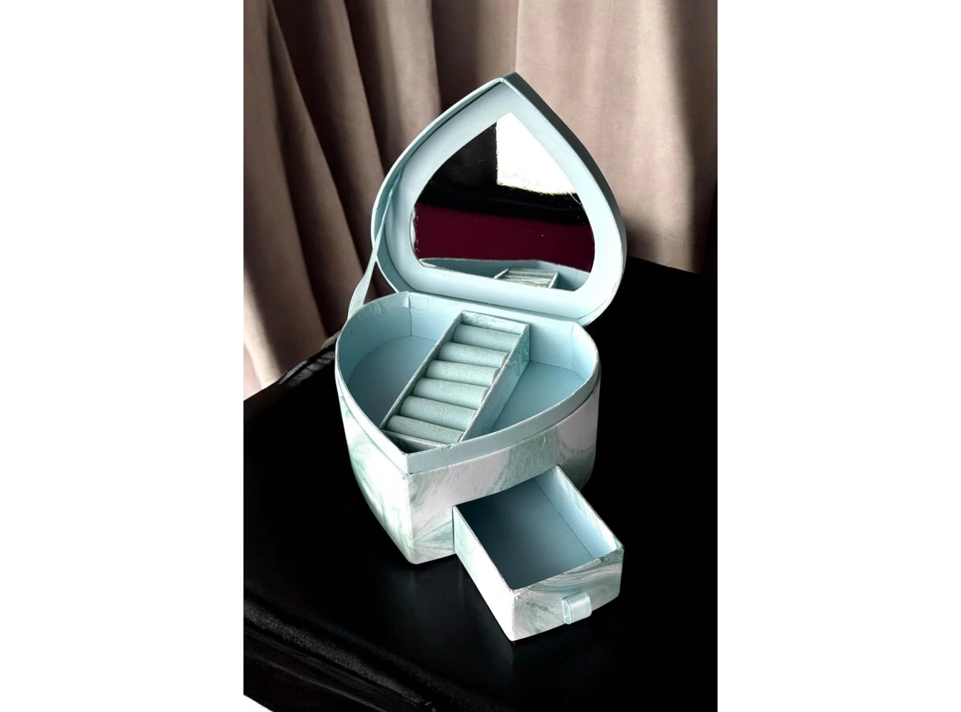 Mavi Renk Bölmeli Çekmeceli Takı Organizeri