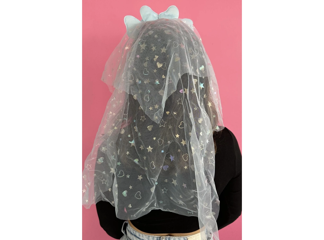 Mavi Renk Çiçek Figürlü Tül Detaylı Taç