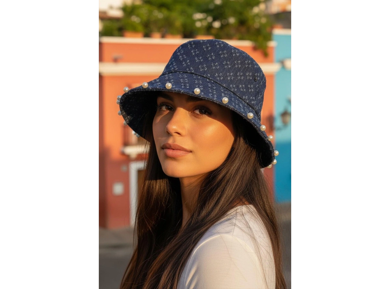 Mavi Renk İnci Detaylı Kot Tasarım Şapka