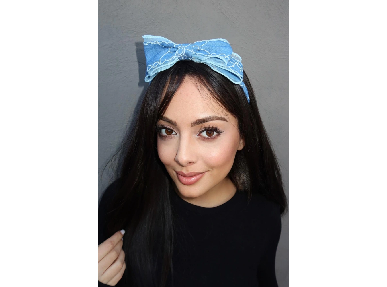 Mavi Renk Kurdele Figürlü Çiçek Desenli Taç