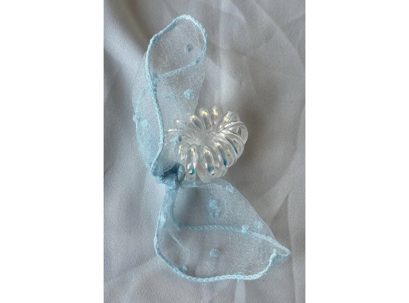 Mavi Renk Kurdele Figürlü Helezon Toka