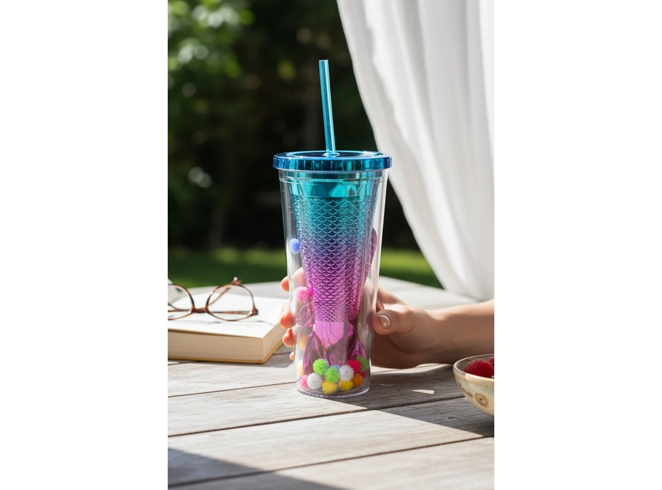 Mavi Renk Kuyruk Figürlü Ponpon Detaylı Pipetli Suluk