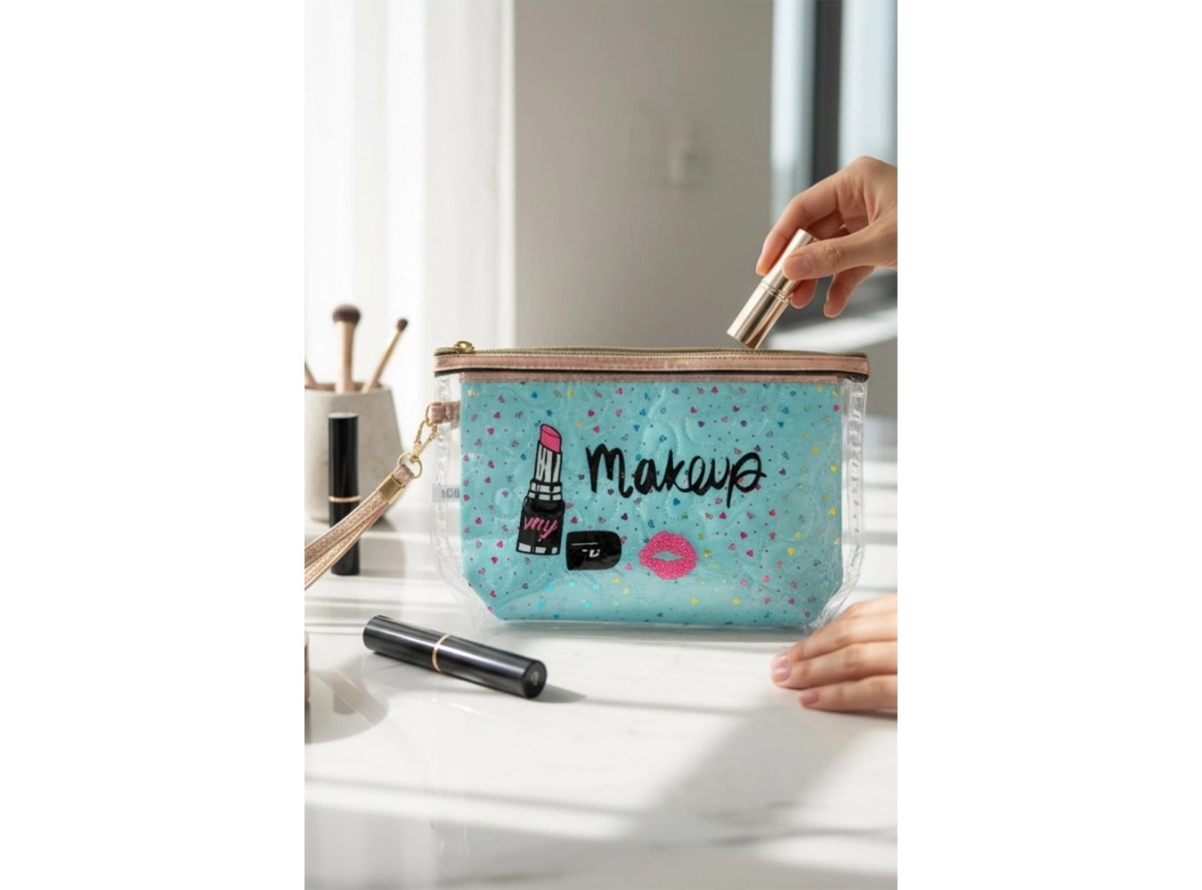 Mavi Renk Makeup Yazılı Makyaj Çantası