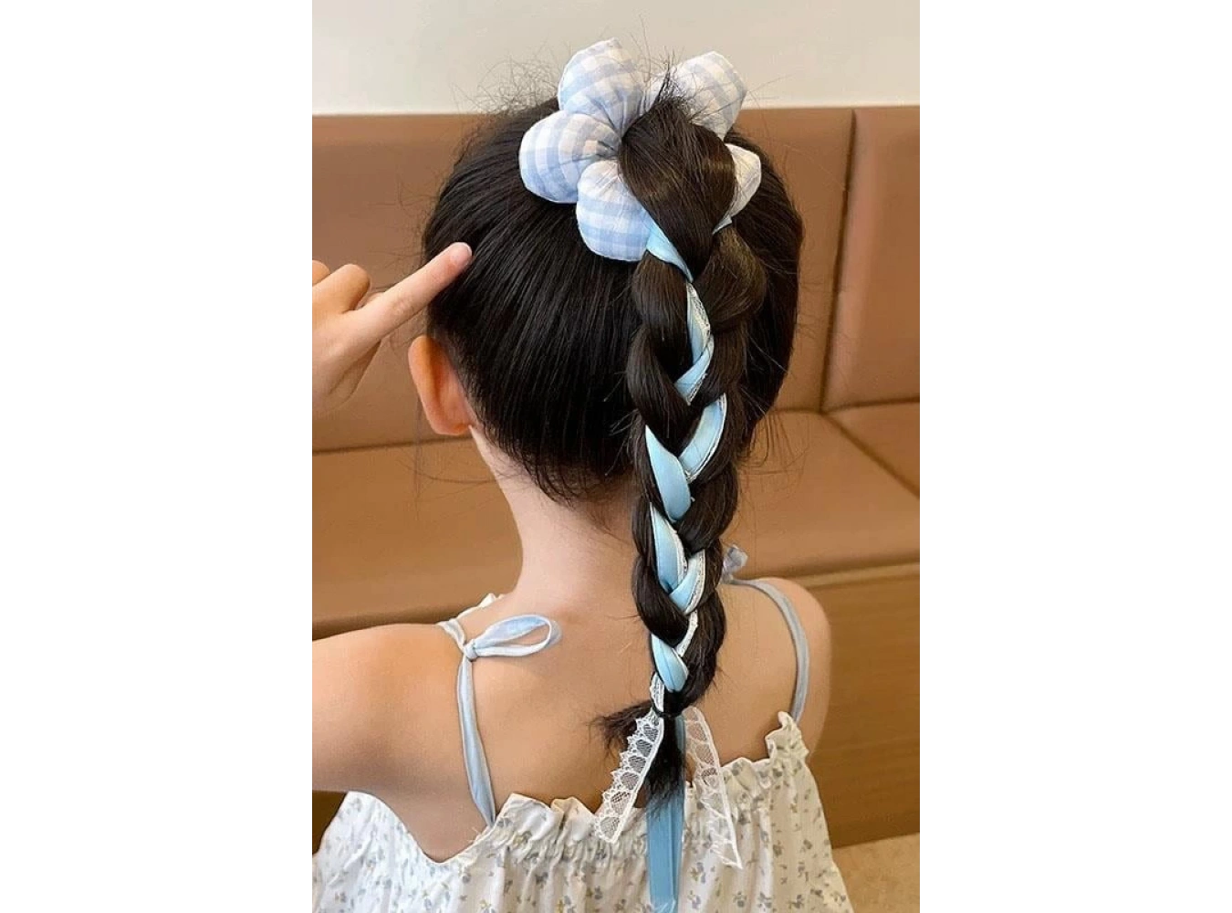 Mavi Renk Papatya Figürlü Kurdele Detaylı Simit Toka