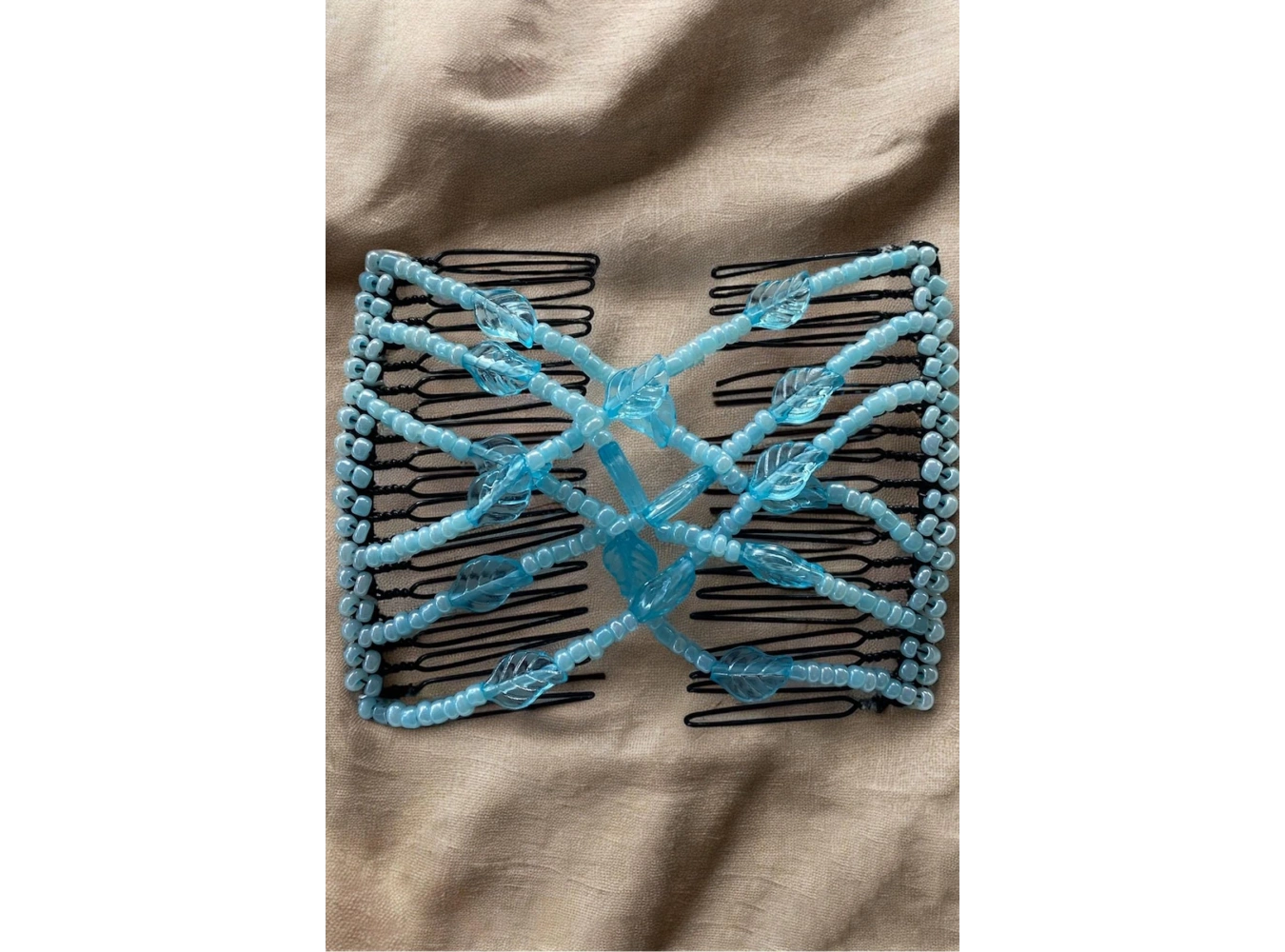 Mavi Renk Yaprak Figürlü Tel Tarak Toka