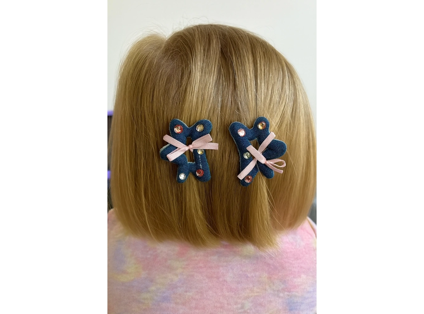 Mavi Ve Pembe Renk Karışık Figürlü Taşlı İkili Mini Mandal Toka Set