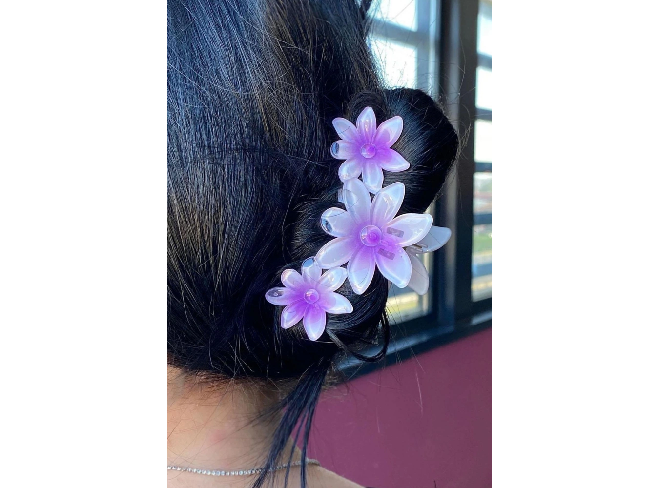 Mor Renk Çiçek Figürlü Mandal Toka