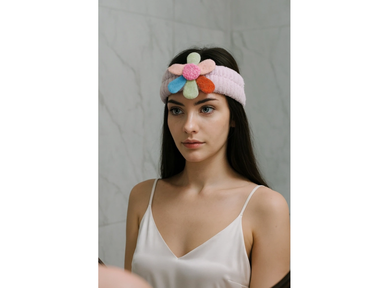 Mor Renk Çiçek Figürlü Peluş Saç Bandı