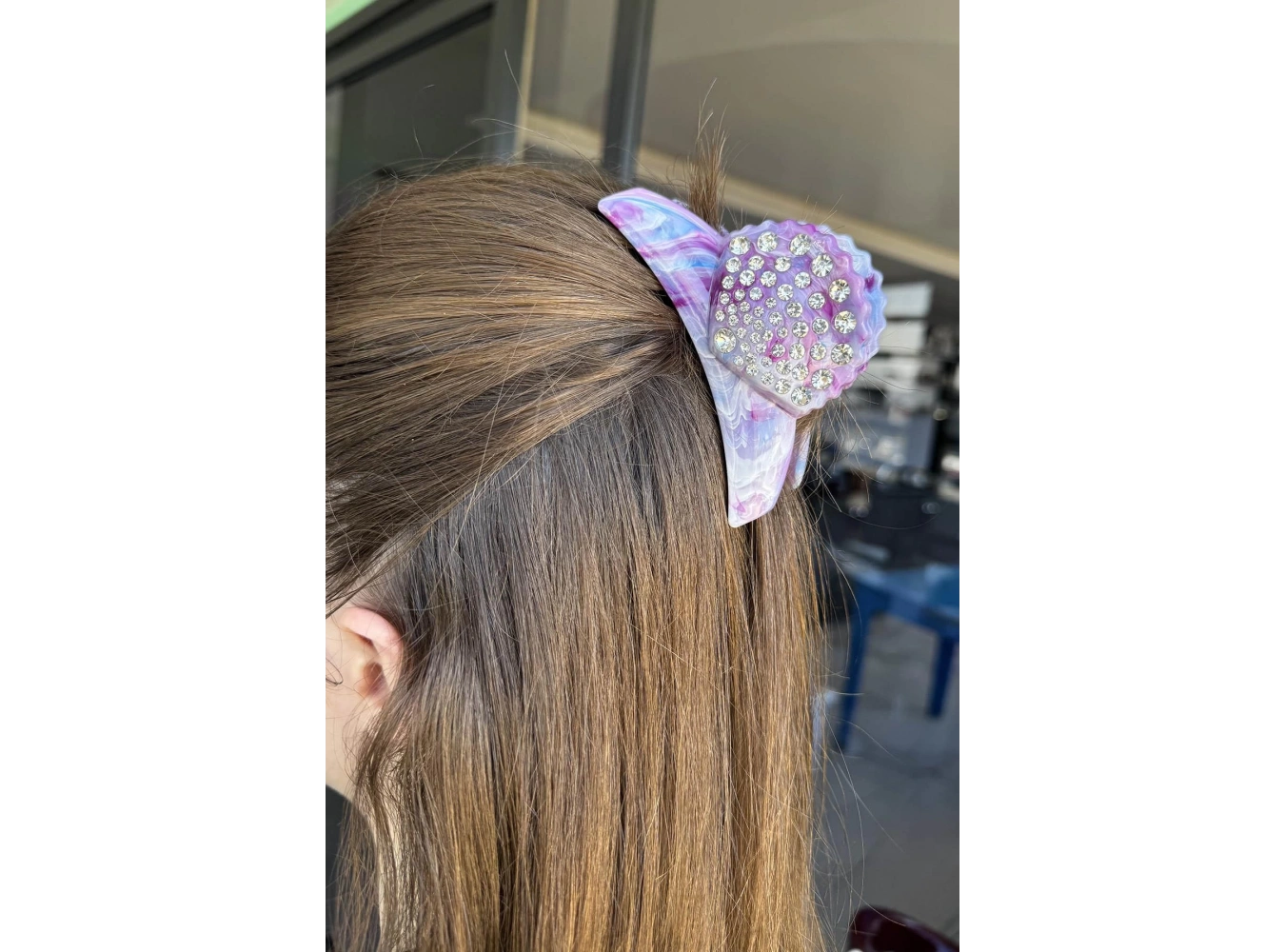 Mor Renk Deniz Kabuğu Figürlü Taş Detaylı Kemik Mandal Toka